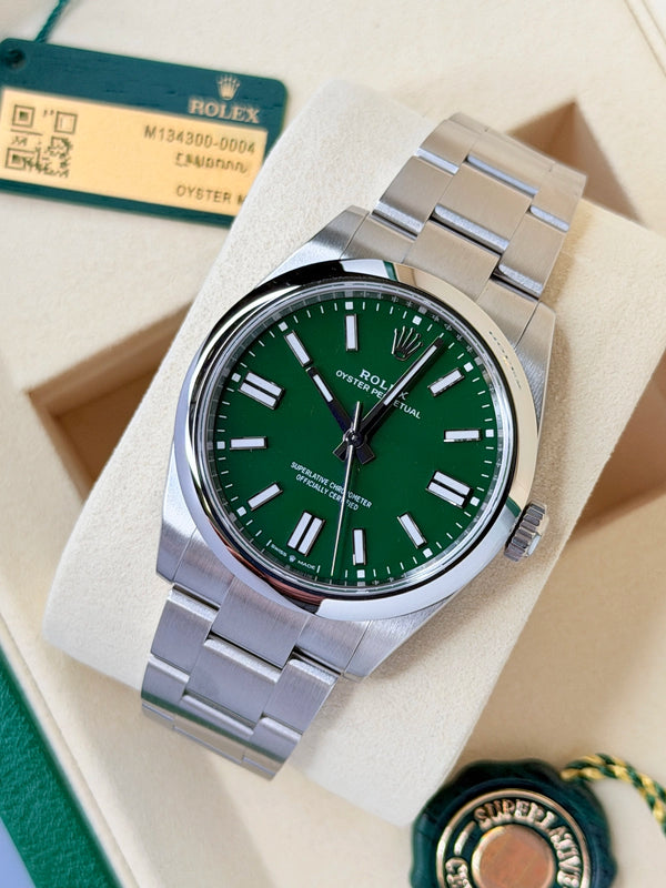 Rolex Oyster Perpetual 41 Green 2026