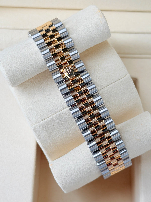 Rolex Datejust 31 White Roman Fluted Jubilee 2026